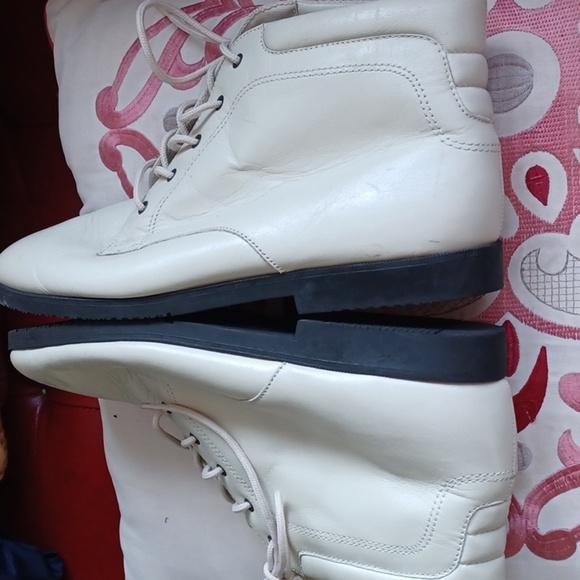 DANEXX 80s 90s Bone Leather Laceup Granny Boots | Beige Leather Ankle Boots - Picture 4 of 10